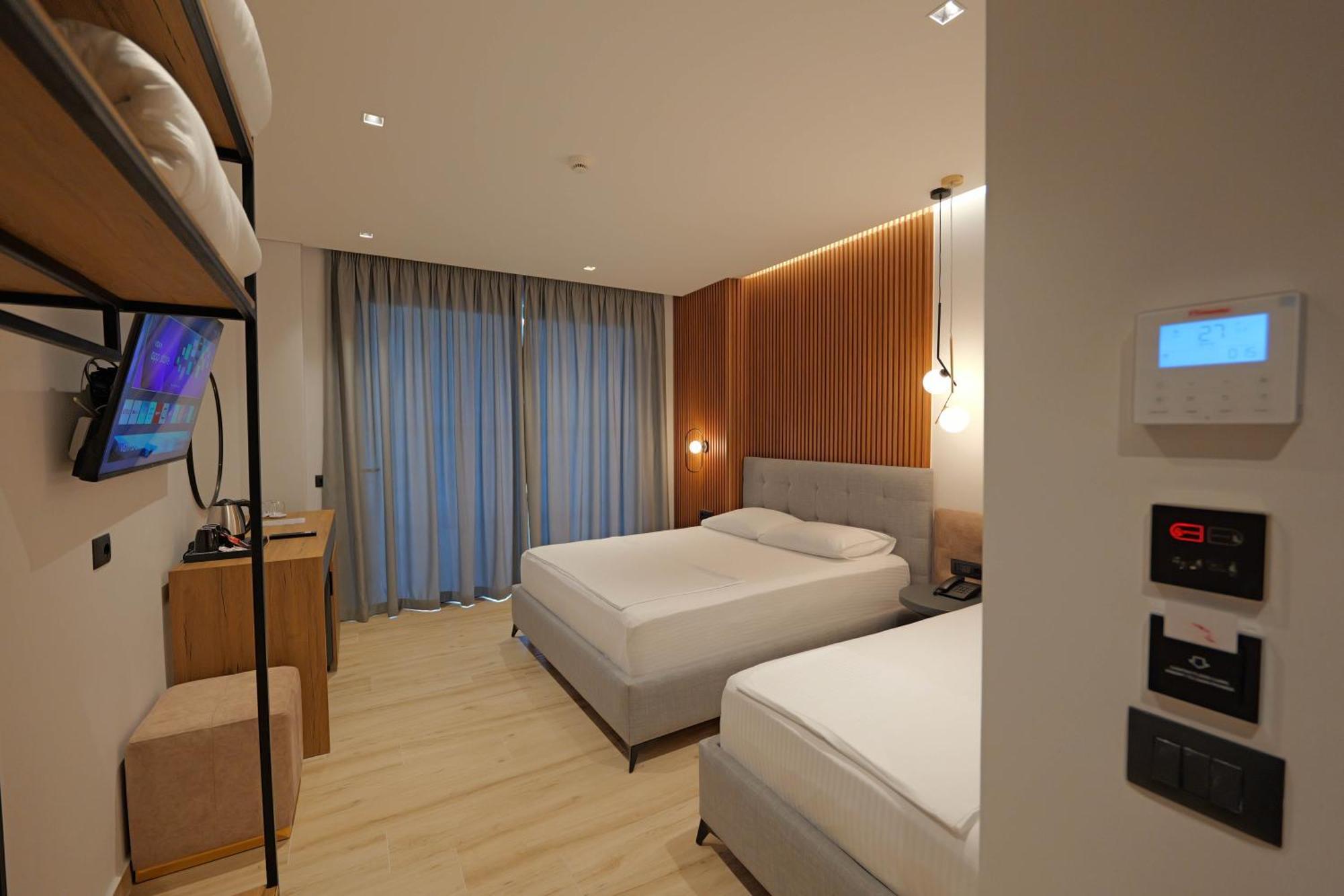 Hotel Ori Mare Ksamil
